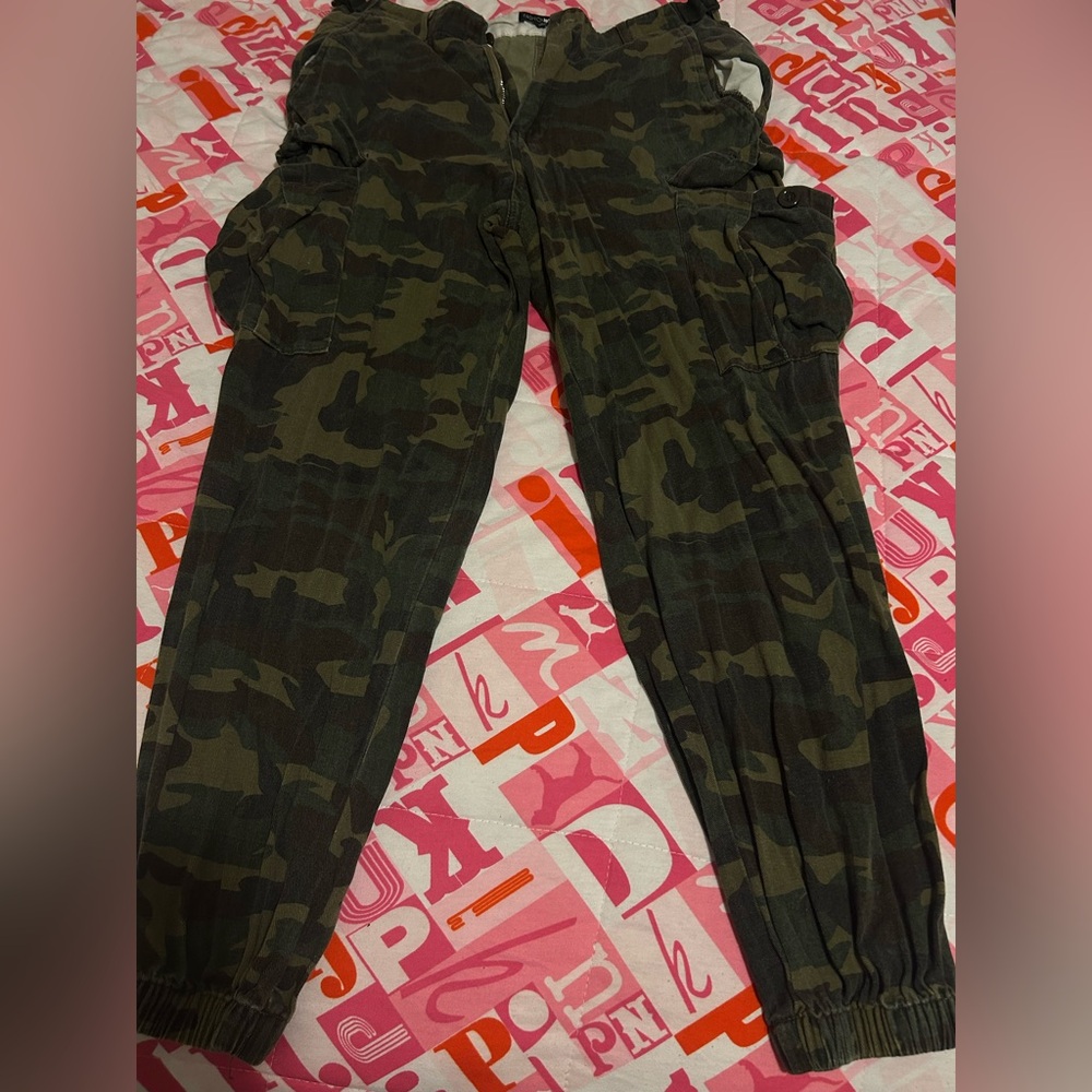 Fashion Nova Green Camouflage Pants